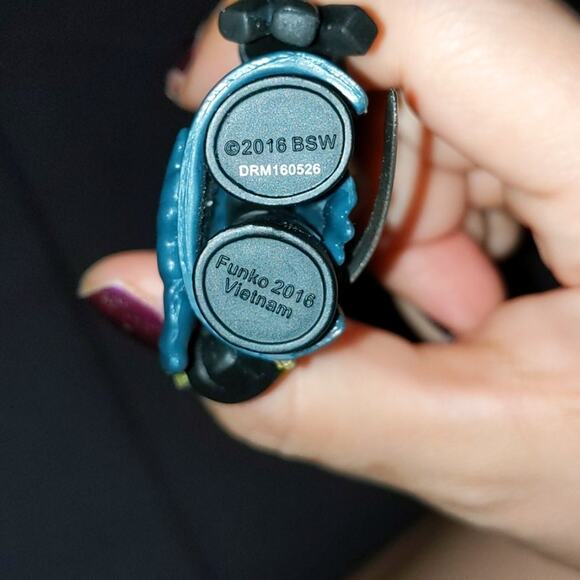 Funko Best of Bethesda Mystery Blind Box Space Marine Breton Figures Lot of 2 - Picture 5 of 6